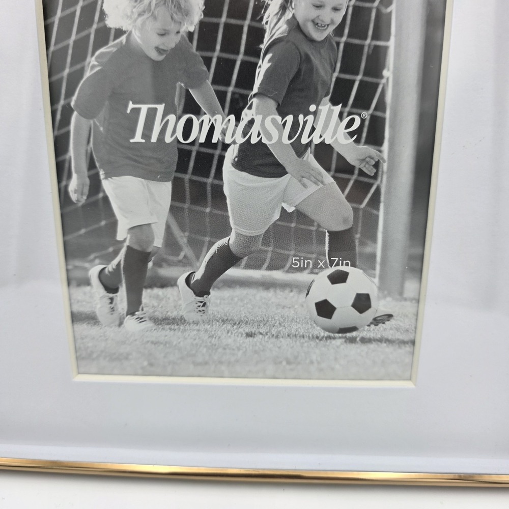 Thomasville Marketplace Gold Square Modern Frame 9"x 9" Picture 5"x7"+ White Mat - Picture 2 of 8